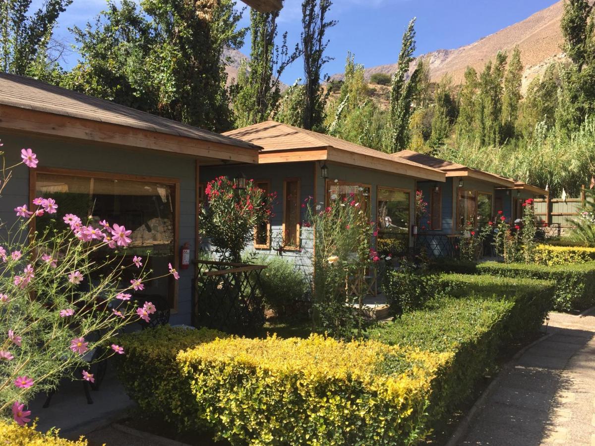 Hotel Faro Del Valle Pisco Elqui Buitenkant foto