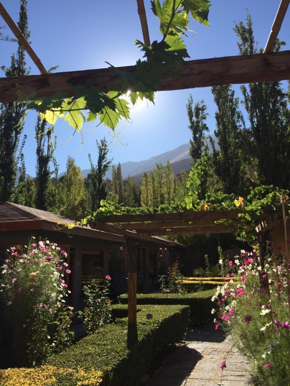 Hotel Faro Del Valle Pisco Elqui Buitenkant foto