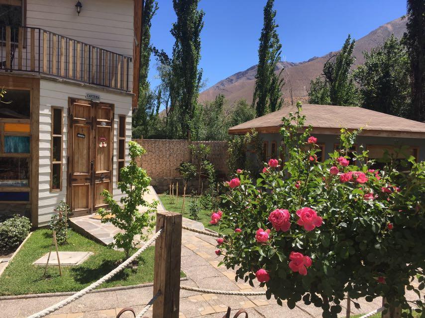 Hotel Faro Del Valle Pisco Elqui Buitenkant foto