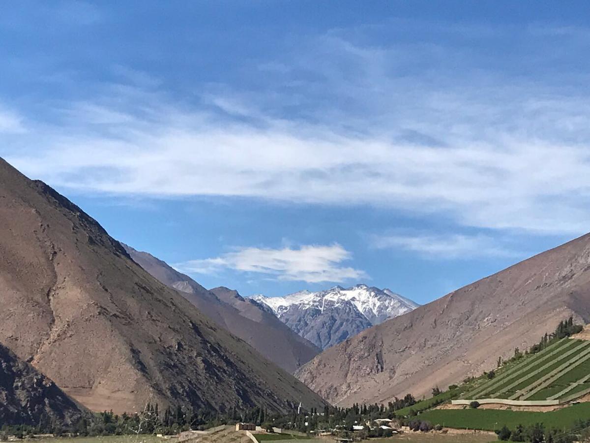 Hotel Faro Del Valle Pisco Elqui Buitenkant foto